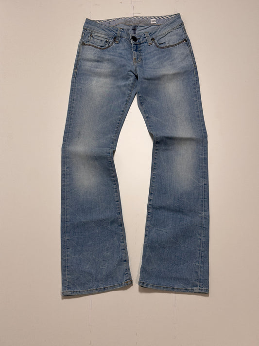 Frauen Jeans US28 F1328