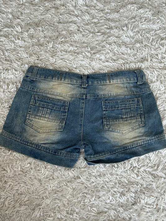 Frauen MiniShorts US31 MS67