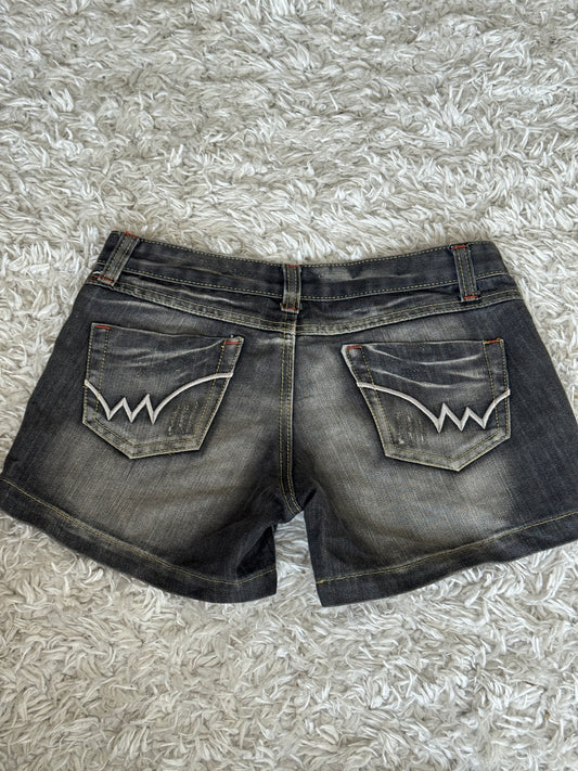 Frauen MiniShorts US30 MS71