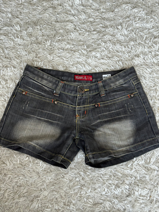 Frauen MiniShorts US30 MS71