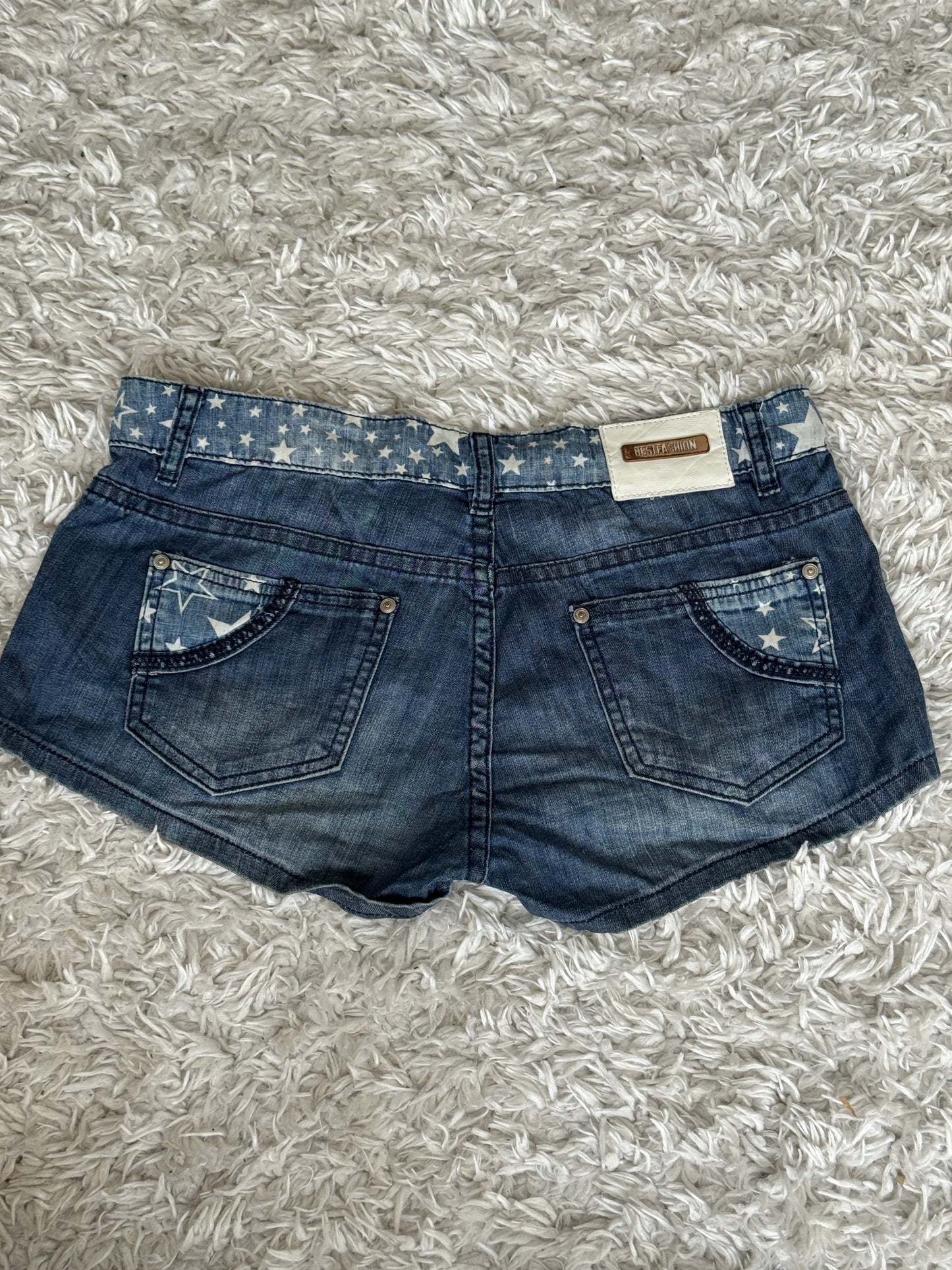 Frauen MiniShorts US32 MS48