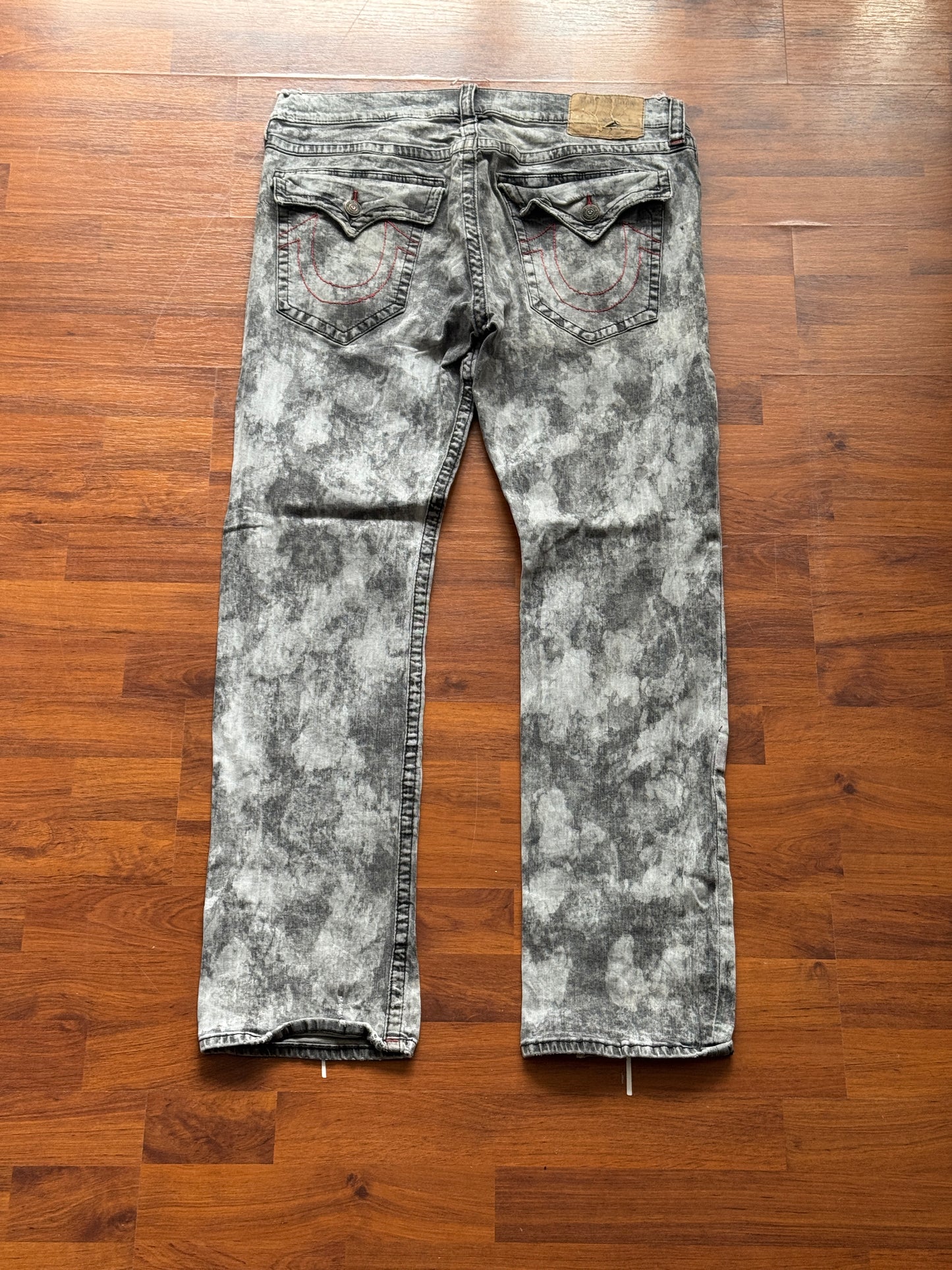 True Religion Herren US40 T201