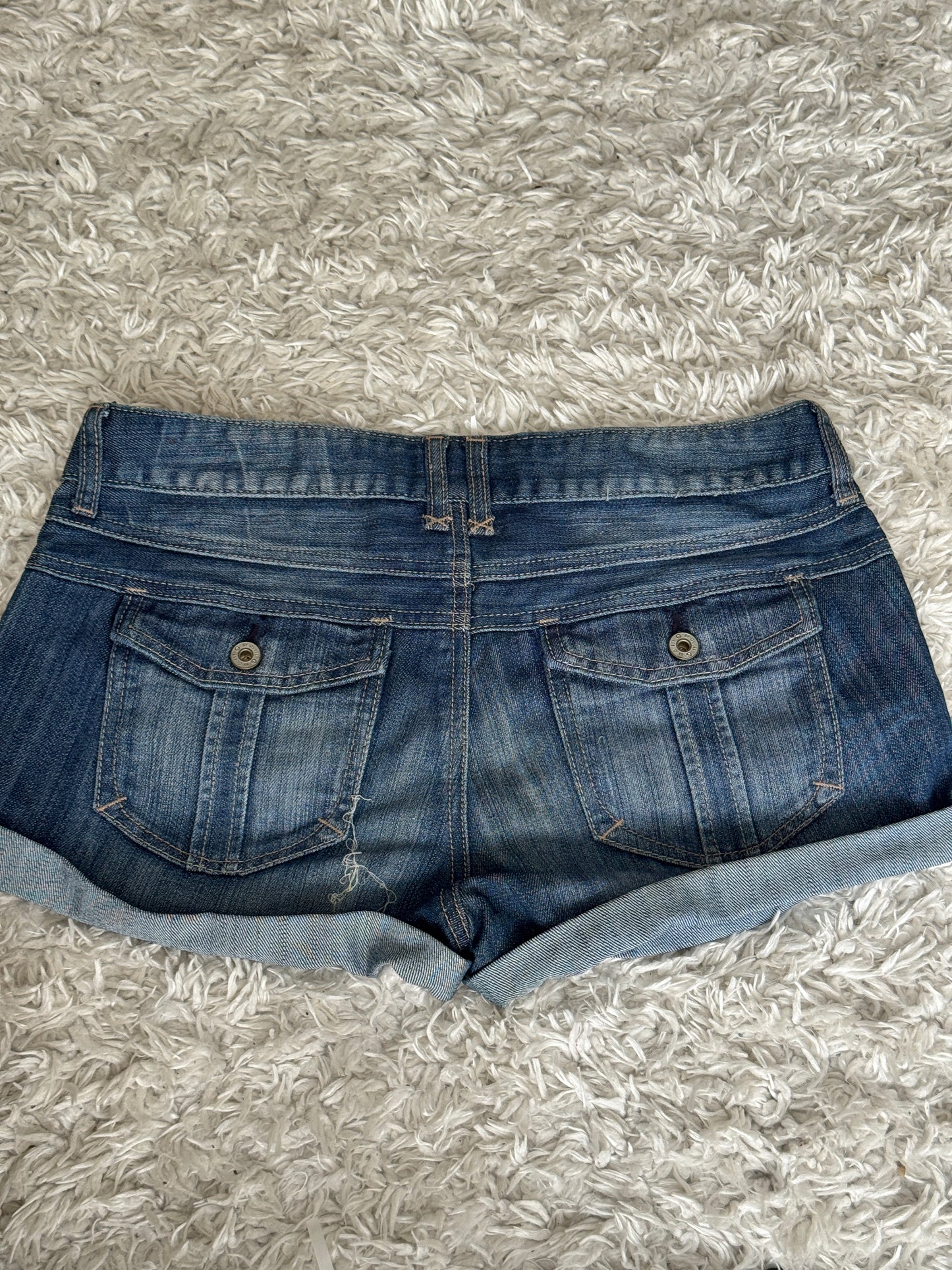 Frauen MiniShorts US34 MS12