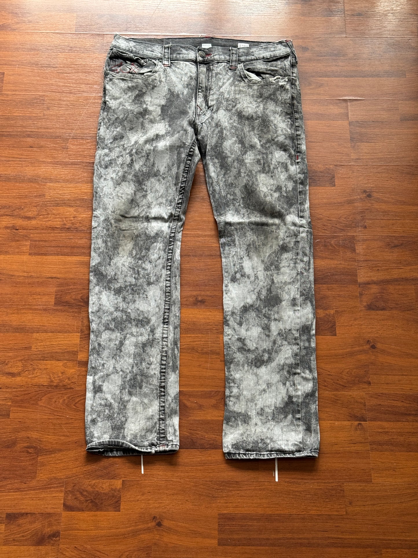 True Religion Herren US40 T201