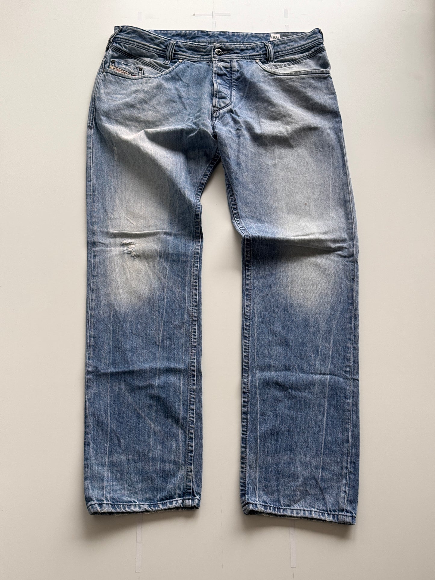 Frauen Jeans US34 F623