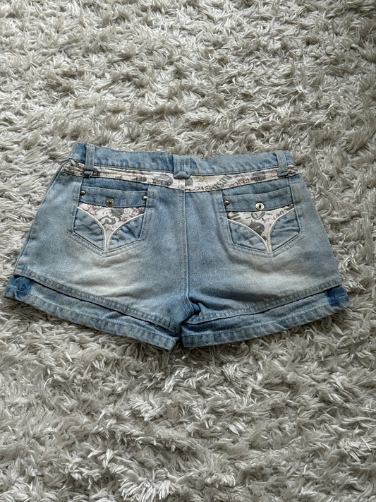 Frauen MiniShorts US26 MS95