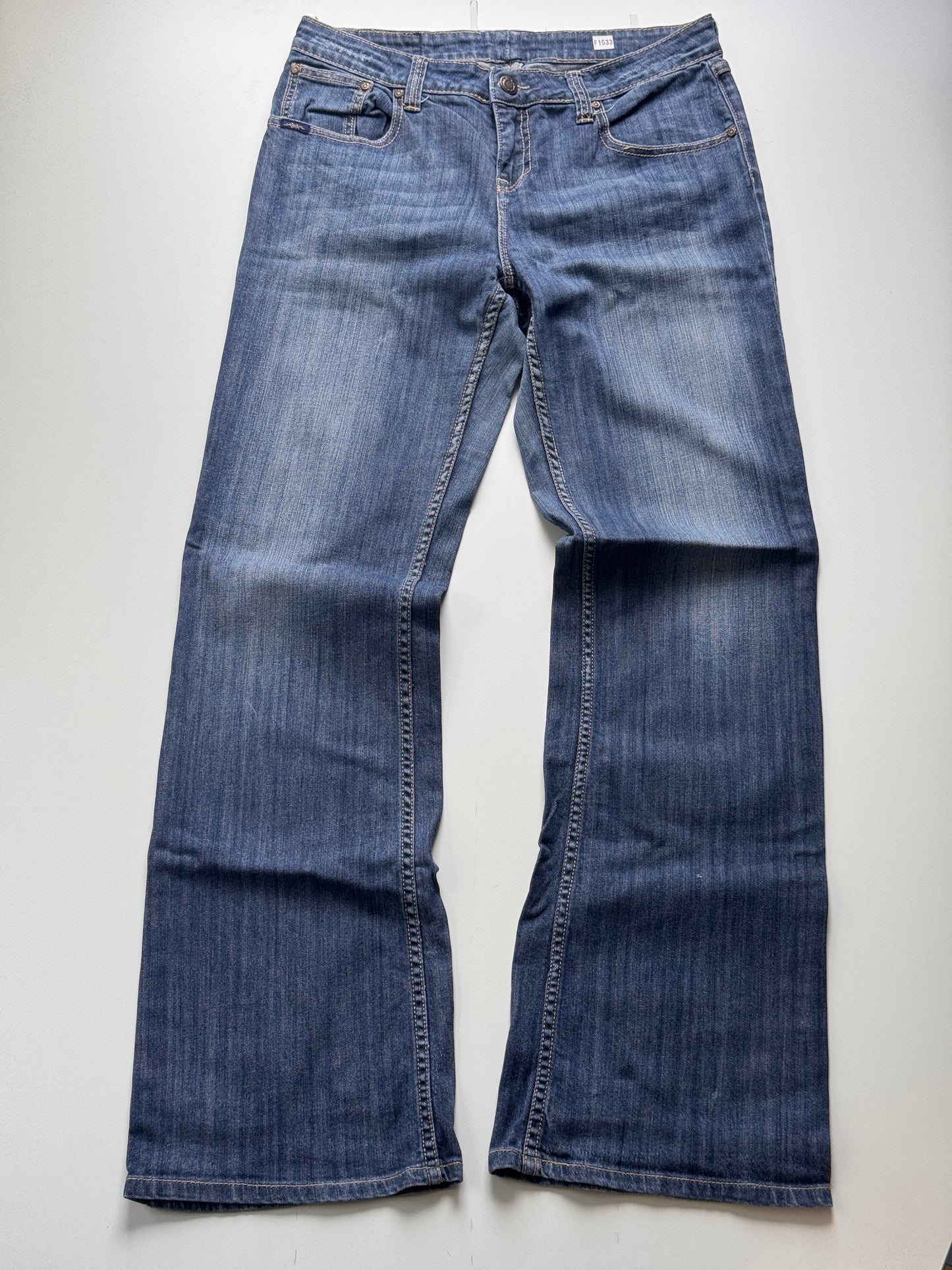Frauen Jeans US33 F1533