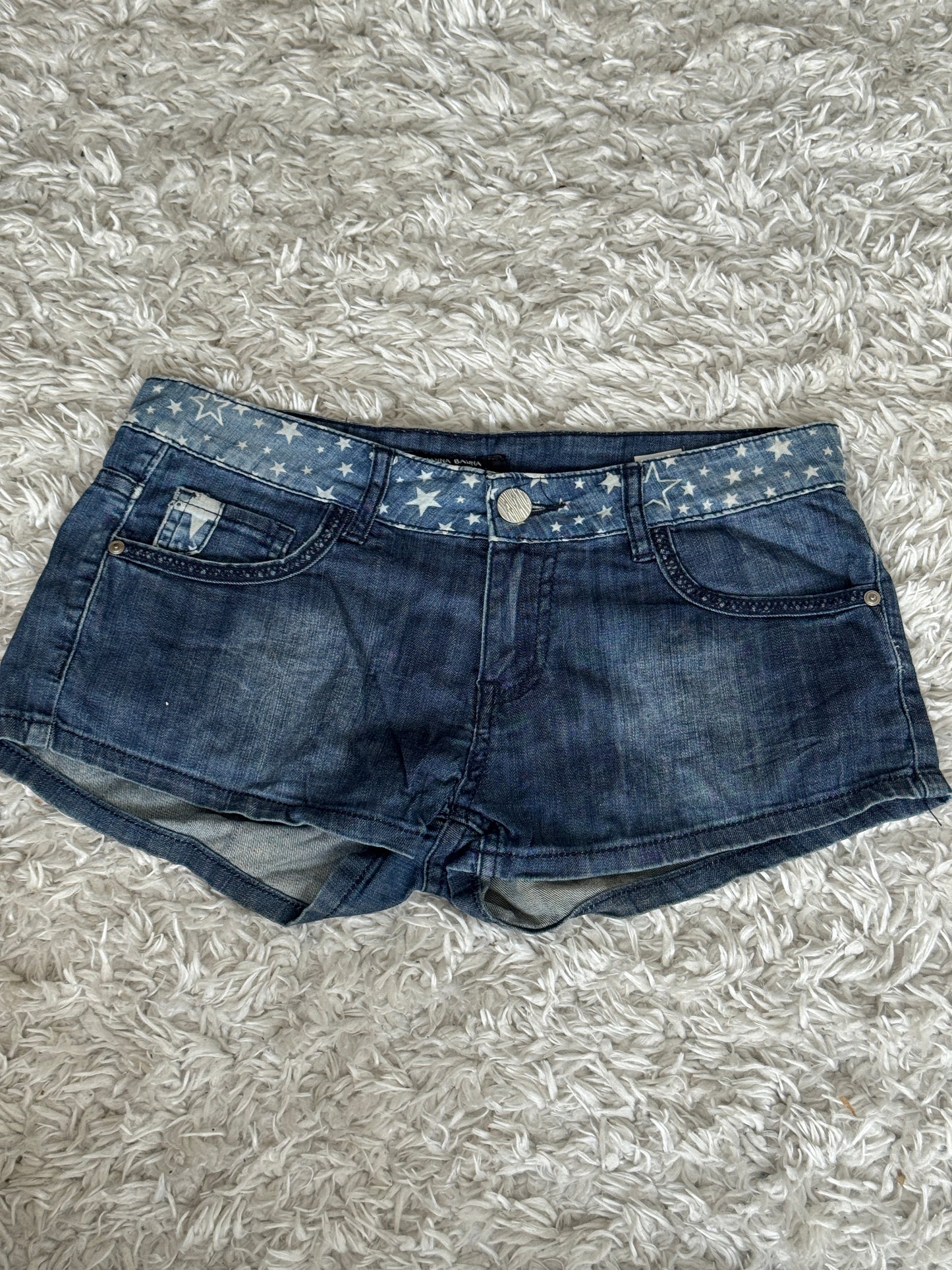 Frauen MiniShorts US32 MS48
