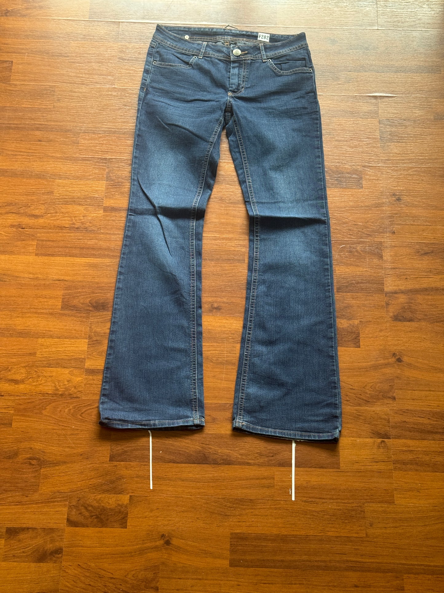 Frauen Jeans US28 F282