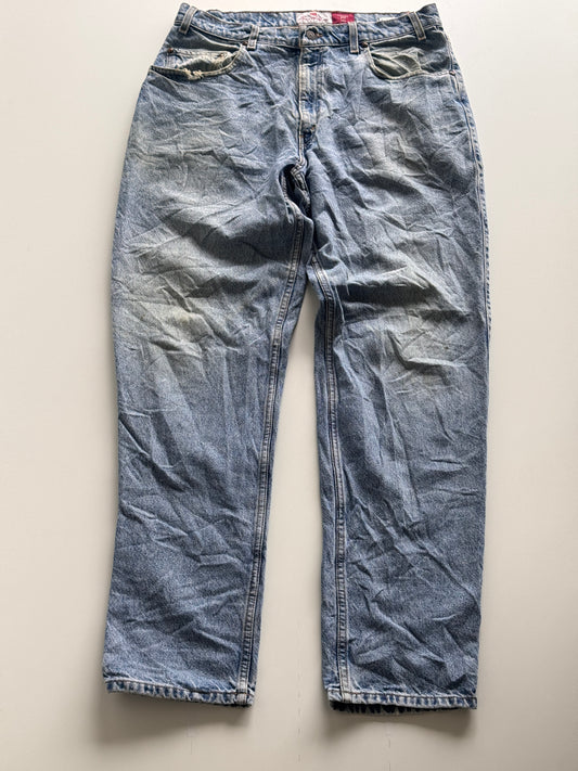 Levis Herren US34 L10