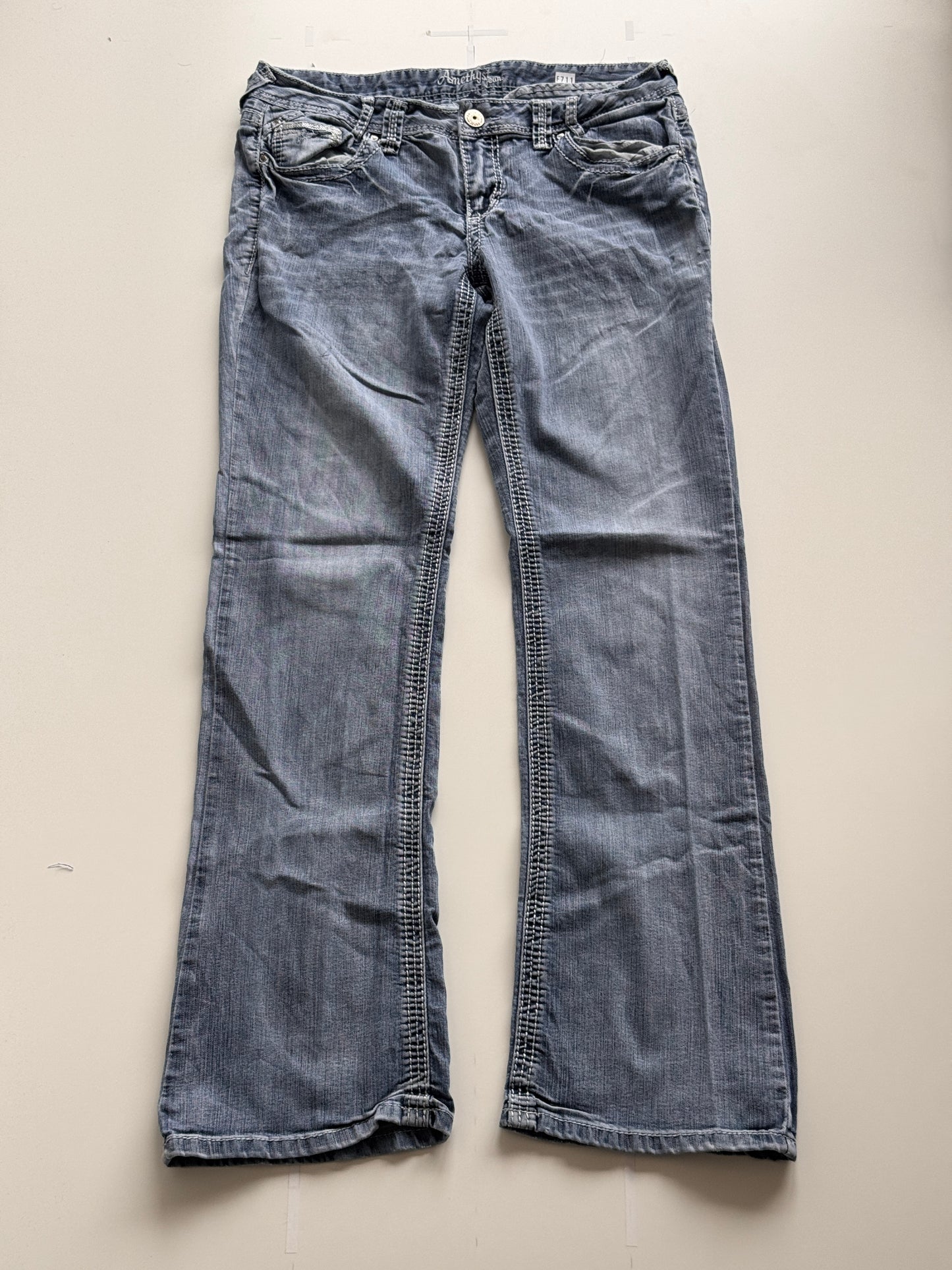 Frauen Jeans US33 F711