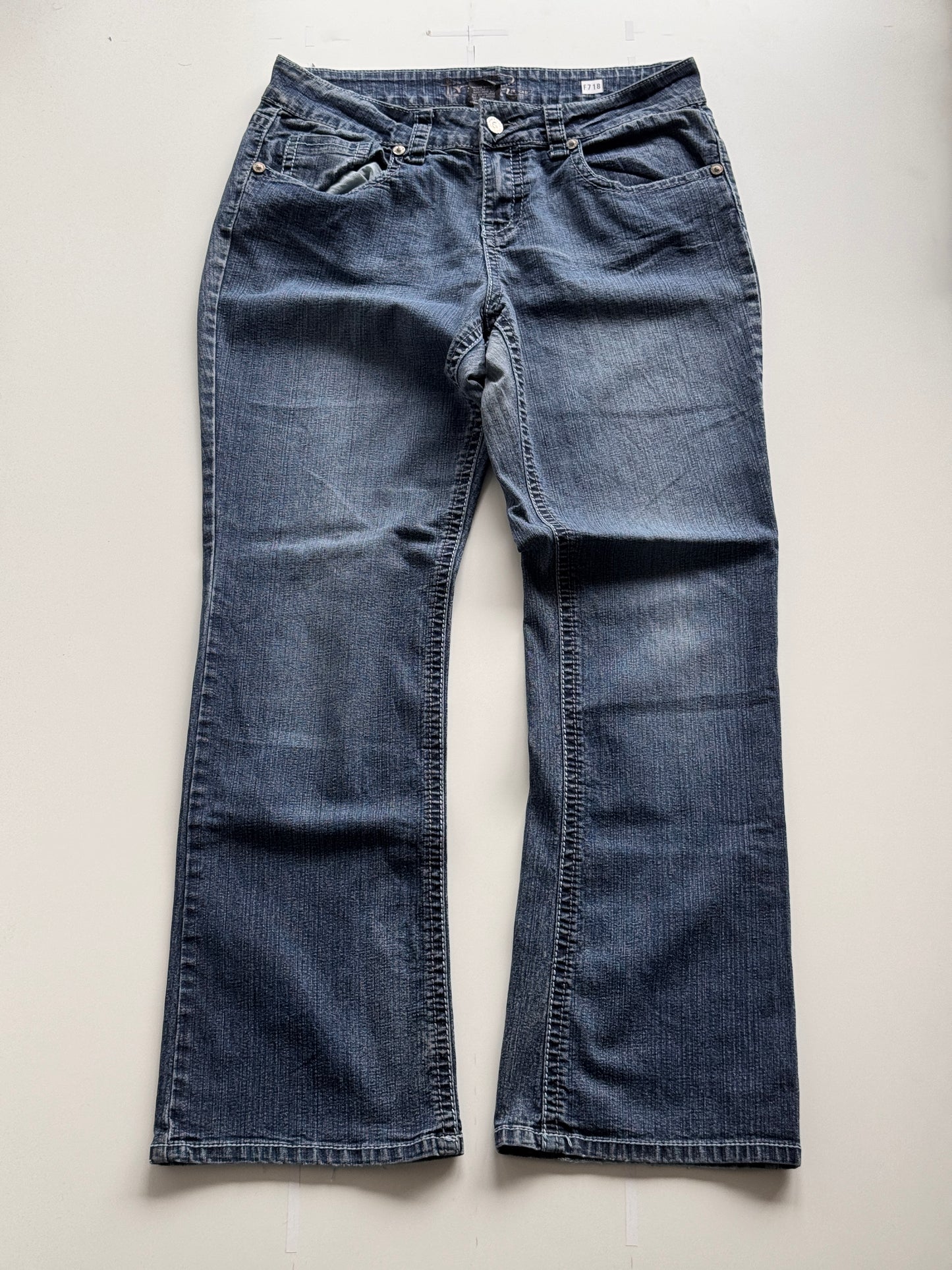 Frauen Jeans US33 F718