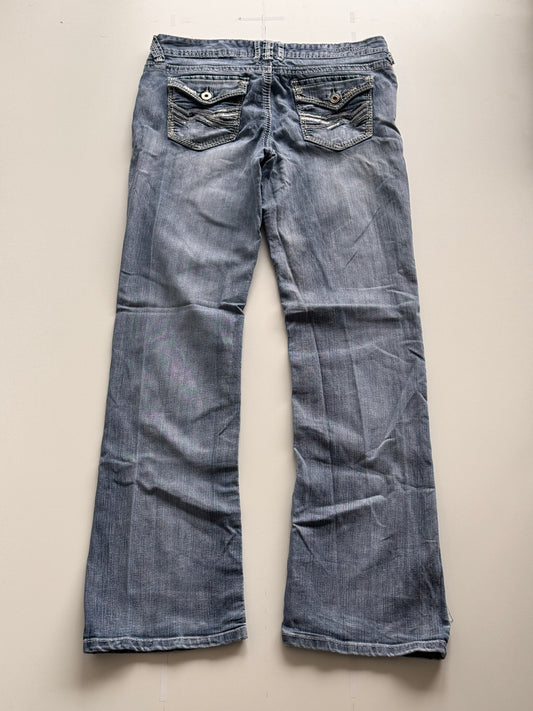 Frauen Jeans US33 F711