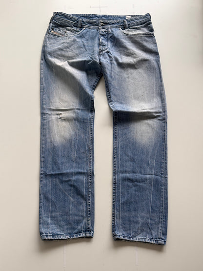 Frauen Jeans US34 F623