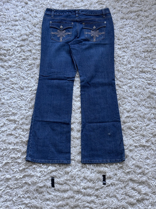 Frauen Jeans US32 F323
